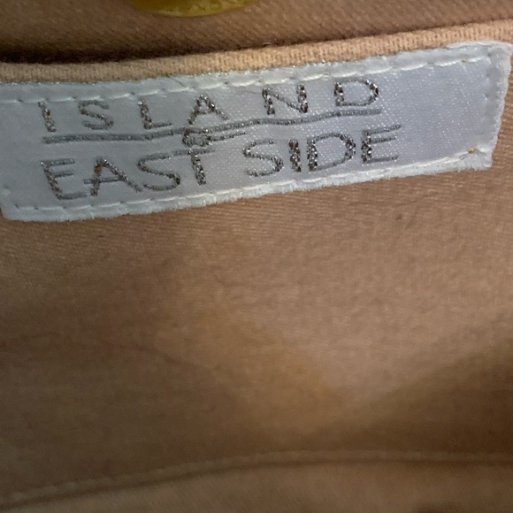 Multicolor fringe beaded bag - Content Queen - Picture 3 of 7